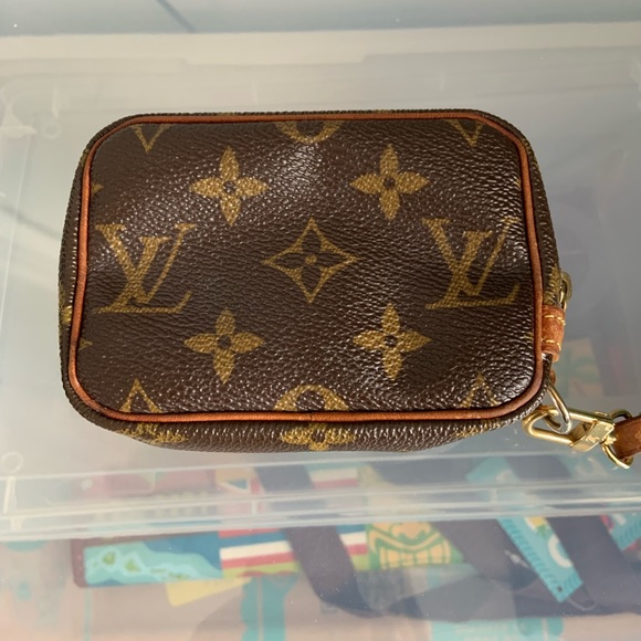 Louis Vuitton trousse wapity monogram pouch - Picture 2 of 8
